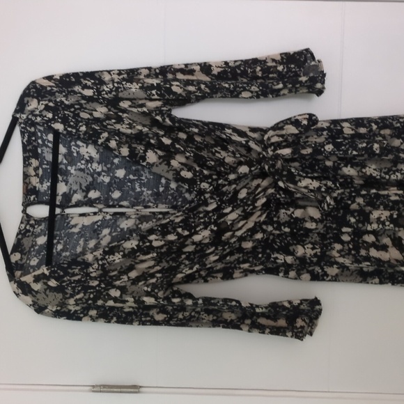 Free people Abstract Print Boho Beachy Romantic ruffled romper Sz m Vacation - Picture 2 of 10